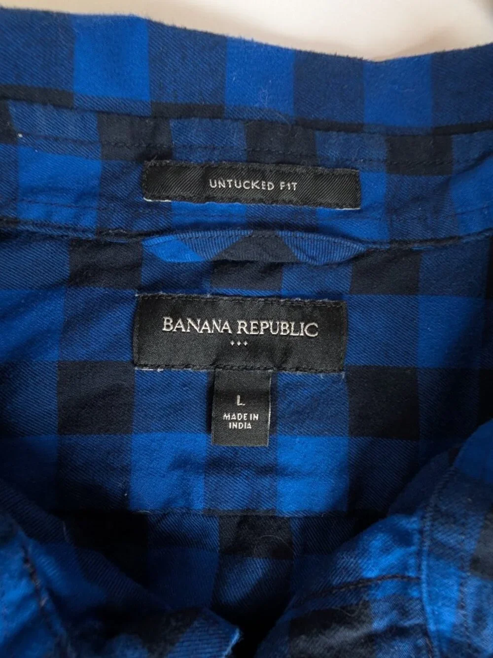 Banana Republic Men's L Blue buffalo check Plaid long-sleeve Button-up Shirt